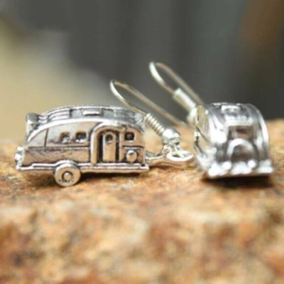 NEW Silver Vintage Happy Camper 3D Dangle Earrings Travel Trailer RV Detailed! - Picture 4 of 5